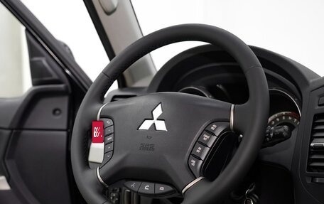 Mitsubishi Pajero IV, 2012 год, 1 775 000 рублей, 7 фотография