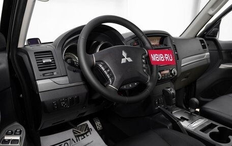 Mitsubishi Pajero IV, 2012 год, 1 775 000 рублей, 10 фотография