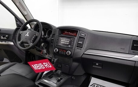 Mitsubishi Pajero IV, 2012 год, 1 775 000 рублей, 5 фотография