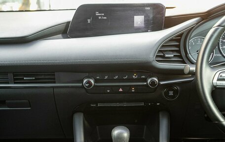 Mazda 3, 2019 год, 1 575 000 рублей, 17 фотография