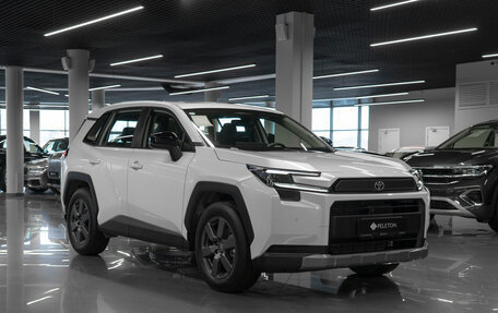 Toyota RAV4, 2025 год, 4 950 000 рублей, 2 фотография