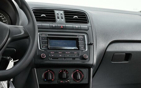 Volkswagen Polo VI (EU Market), 2015 год, 775 000 рублей, 8 фотография