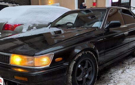 Nissan Laurel VIII, 1989 год, 860 000 рублей, 1 фотография