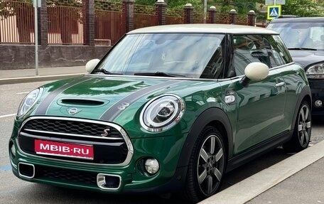 MINI Hatch, 2019 год, 2 950 000 рублей, 1 фотография