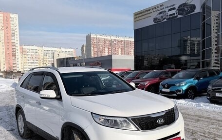 KIA Sorento II рестайлинг, 2015 год, 1 700 000 рублей, 29 фотография