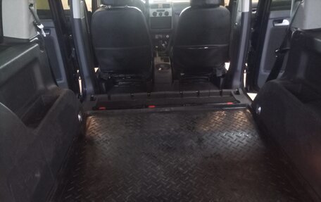 Volkswagen Touran III, 2008 год, 750 000 рублей, 10 фотография