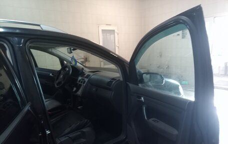 Volkswagen Touran III, 2008 год, 750 000 рублей, 20 фотография