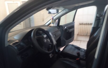 Volkswagen Touran III, 2008 год, 750 000 рублей, 23 фотография