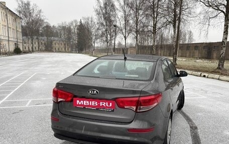 KIA Rio III рестайлинг, 2015 год, 850 000 рублей, 4 фотография