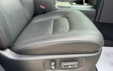 Toyota Land Cruiser 200, 2016 год, 5 990 000 рублей, 32 фотография