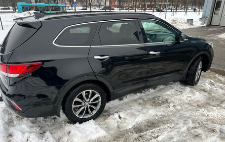 Hyundai Santa Fe III рестайлинг, 2017 год, 2 800 000 рублей, 4 фотография