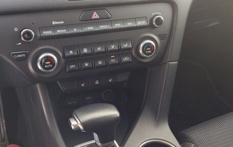 KIA Sportage IV рестайлинг, 2020 год, 2 800 000 рублей, 15 фотография