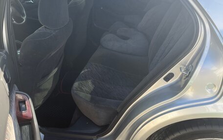 Isuzu Aska IV, 2000 год, 650 000 рублей, 6 фотография