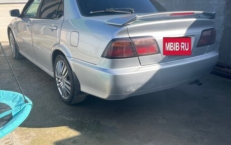 Isuzu Aska IV, 2000 год, 650 000 рублей, 3 фотография