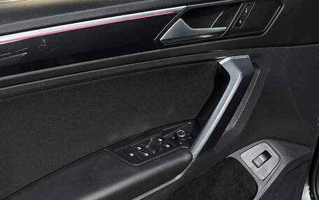 Volkswagen Tiguan II, 2021 год, 3 350 000 рублей, 13 фотография