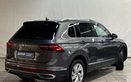 Volkswagen Tiguan II, 2021 год, 3 350 000 рублей, 3 фотография