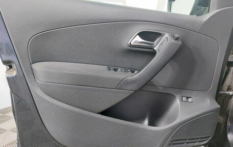 Volkswagen Polo VI (EU Market), 2011 год, 624 000 рублей, 8 фотография