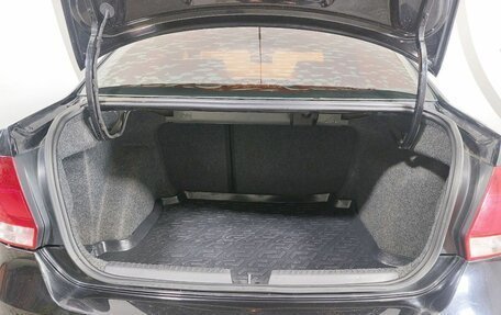 Volkswagen Polo VI (EU Market), 2011 год, 624 000 рублей, 18 фотография