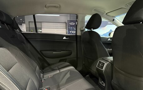 KIA Sportage IV рестайлинг, 2020 год, 2 119 000 рублей, 12 фотография