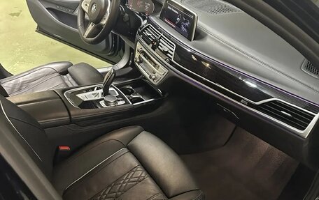 BMW 7 серия, 2021 год, 6 650 000 рублей, 5 фотография