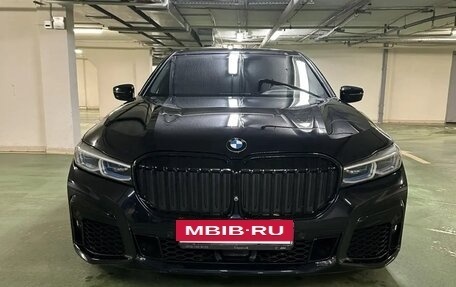 BMW 7 серия, 2021 год, 6 650 000 рублей, 2 фотография