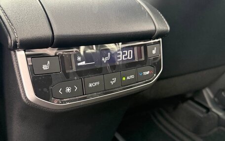 Toyota Highlander, 2025 год, 5 290 000 рублей, 30 фотография