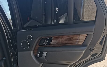 Land Rover Range Rover IV рестайлинг, 2018 год, 7 000 000 рублей, 6 фотография