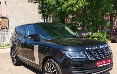 Land Rover Range Rover IV рестайлинг, 2018 год, 7 000 000 рублей, 2 фотография