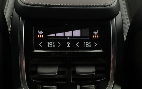 Volvo XC90 II рестайлинг, 2020 год, 3 249 000 рублей, 20 фотография