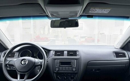 Volkswagen Jetta VI, 2016 год, 1 299 000 рублей, 17 фотография