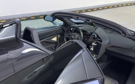 McLaren 720S, 2022 год, 29 000 000 рублей, 14 фотография