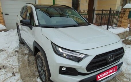Toyota RAV4, 2024 год, 4 000 000 рублей, 24 фотография