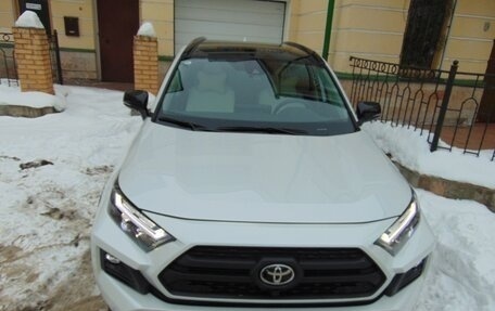 Toyota RAV4, 2024 год, 4 000 000 рублей, 22 фотография