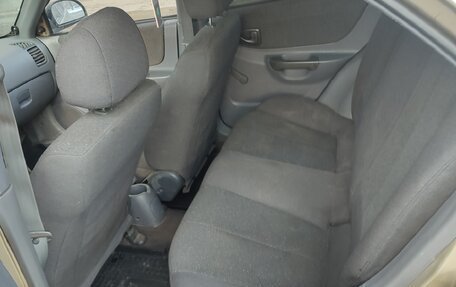 Hyundai Accent II, 2004 год, 285 000 рублей, 2 фотография