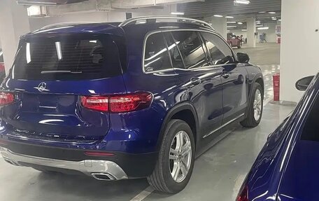 Mercedes-Benz GLB, 2021 год, 2 050 000 рублей, 4 фотография