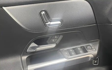 Mercedes-Benz GLB, 2021 год, 2 050 000 рублей, 8 фотография