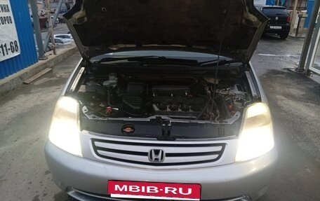 Honda Stream I рестайлинг, 2002 год, 675 000 рублей, 12 фотография