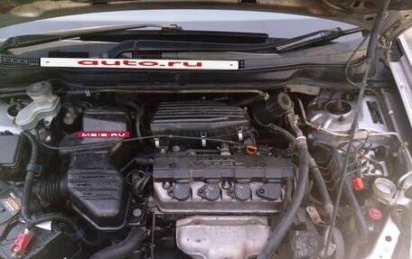 Honda Stream I рестайлинг, 2002 год, 675 000 рублей, 10 фотография