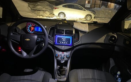 Chevrolet Aveo III, 2013 год, 500 000 рублей, 6 фотография