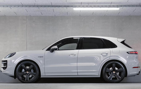 Porsche Cayenne III, 2026 год, 14 090 000 рублей, 2 фотография