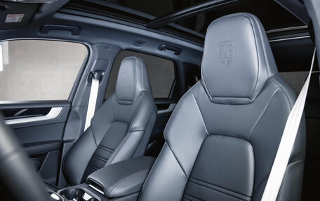 Porsche Cayenne III, 2026 год, 14 090 000 рублей, 15 фотография