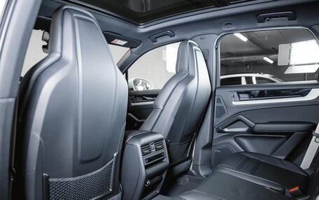 Porsche Cayenne III, 2026 год, 14 090 000 рублей, 20 фотография