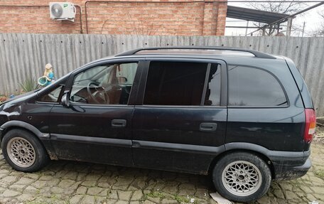 Opel Zafira A рестайлинг, 2002 год, 180 000 рублей, 13 фотография