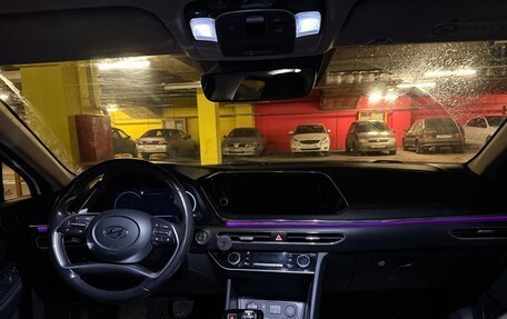 Hyundai Sonata VIII, 2021 год, 2 400 000 рублей, 7 фотография