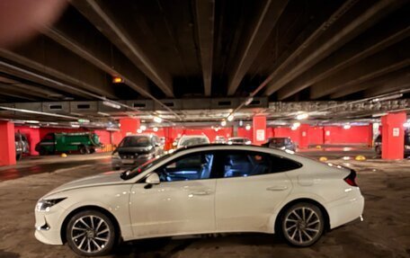 Hyundai Sonata VIII, 2021 год, 2 400 000 рублей, 4 фотография