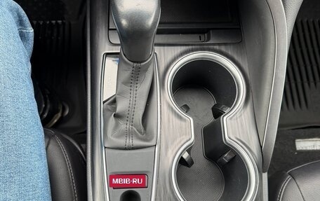 Toyota Camry, 2021 год, 3 300 000 рублей, 10 фотография