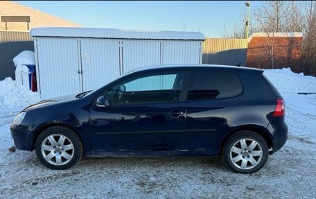 Volkswagen Golf V, 2005 год, 429 500 рублей, 2 фотография