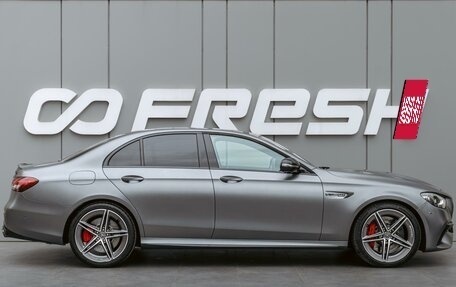 Mercedes-Benz E-Класс AMG, 2021 год, 13 300 000 рублей, 5 фотография