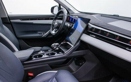 Geely Atlas, 2024 год, 3 050 000 рублей, 9 фотография