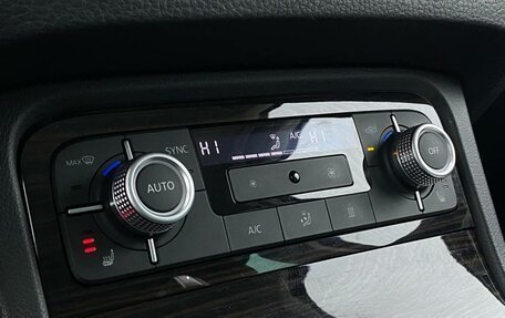 Volkswagen Touareg III, 2017 год, 3 268 700 рублей, 22 фотография